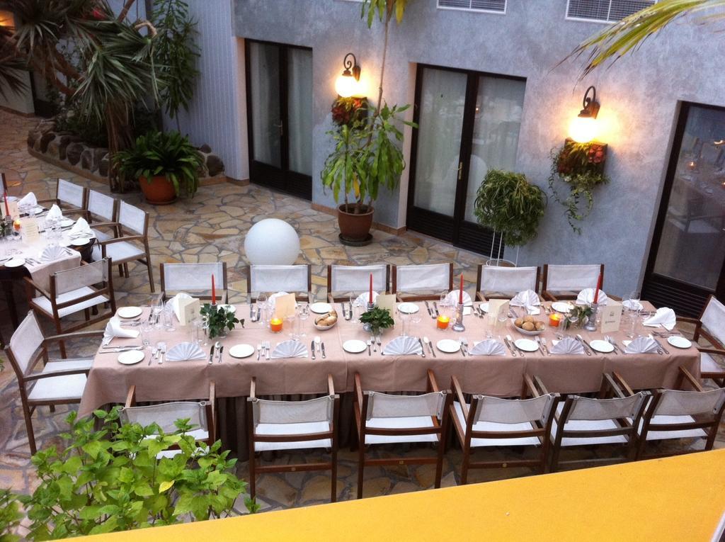 Tropical Hotel Durbuy Bagian luar foto