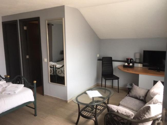 Tropical Hotel Durbuy Bagian luar foto
