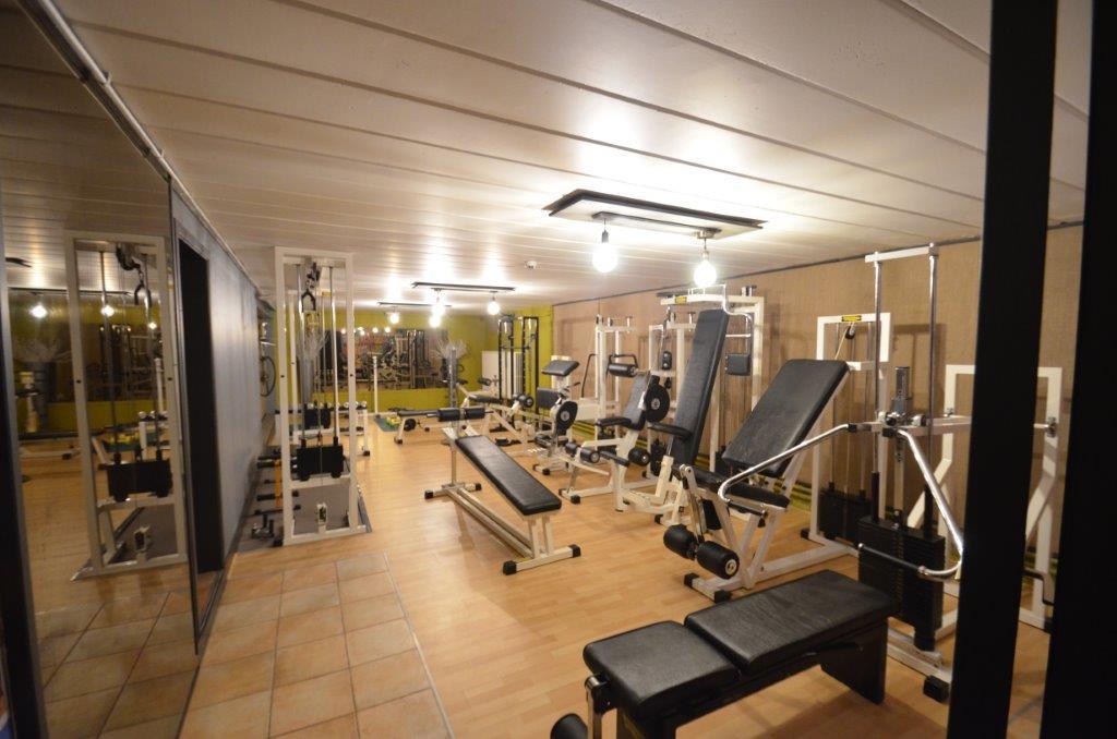 Tropical Hotel Durbuy Bagian luar foto